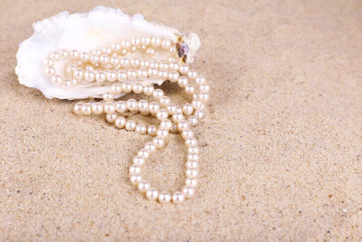 Hawaii's Role in the Pearl Industry