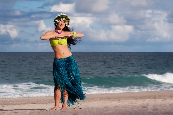 Understanding the Hawaiian Hula Dance Tradition